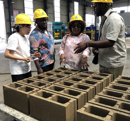 Long-Term Customer from DR Congo Visits Qingdao HF Machinery Co., Ltd, Praises Block Machine Factory, and Expresses Desire for Deep Cooperation